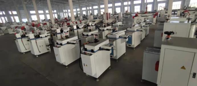 Corner Connector Automatic Cutting Saw for Aluminum Profile.jpg Corner Connector Automatic Cutting Saw for Aluminum Profile.jpg