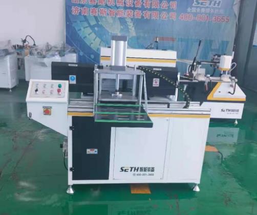 CNC 5-axis End-milling Machine for Aluminum Profile   CNC 5-axis End-milling Machine for Aluminum Profile