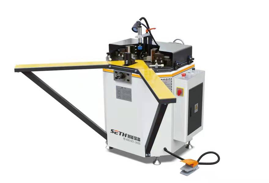 1654580269488767.jpg 组角机2.jpg